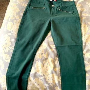 CAbi Evergreen denim style jeans (Relisted)
